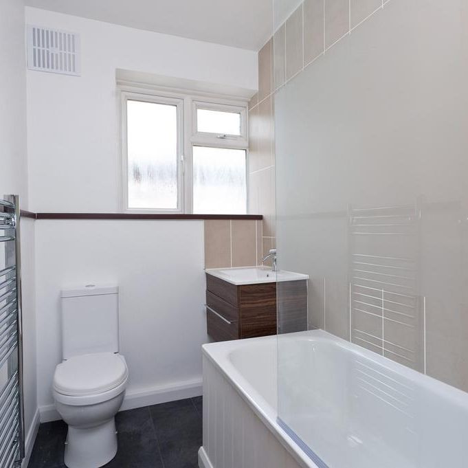 2 bedroom maisonette to rent - Photo 1