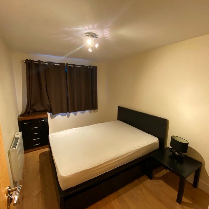 Room in a Shared Flat, Seacole Close, W3 - Photo 1