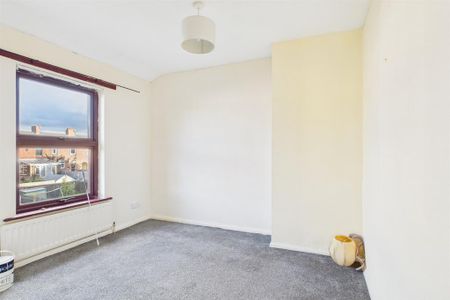 2 bedroom detached house to rent - Photo 5