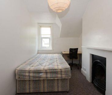 5 bedroom house to rent - Photo 3