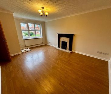 Rosewood Drive, Winsford - Photo 2