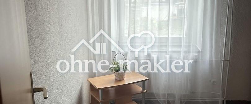 Schön geschnittene 3ZKB-Altbauwohnung mit Balkon im 1. OG in Stadtzentrumnähe - Photo 1