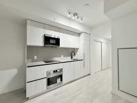 For Lease - 35 Parliament Street Unit# 220, Toronto, Ontario - Photo 4
