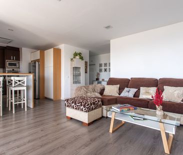 Middle Floor Apartment in Calahonda - Photo 1