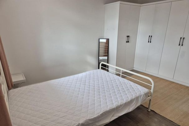 2 bedroom house to rent - Photo 1