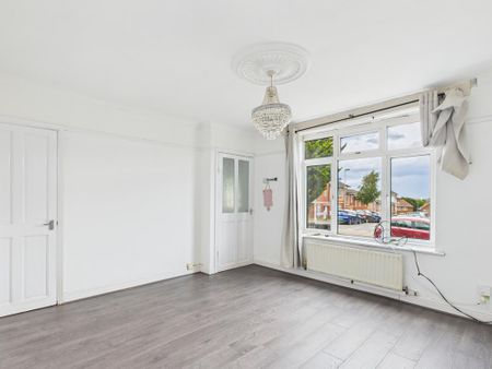 2 bedroom semi-detached house to rent - Photo 4