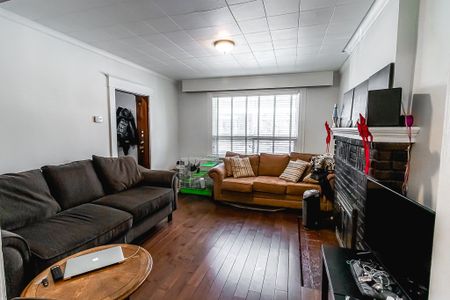 For Lease - 93 Seventh Street, Toronto, Ontario - Photo 3