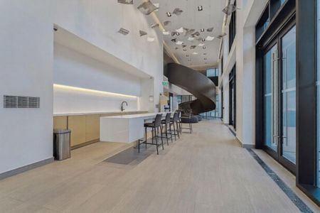 For Lease - 1 Yorkville Avenue Unit# 4506, Toronto, Ontario - Photo 5