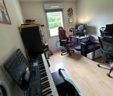 Location Appartement 3 pièces 56m² LAYRAC 47390 - Photo 5