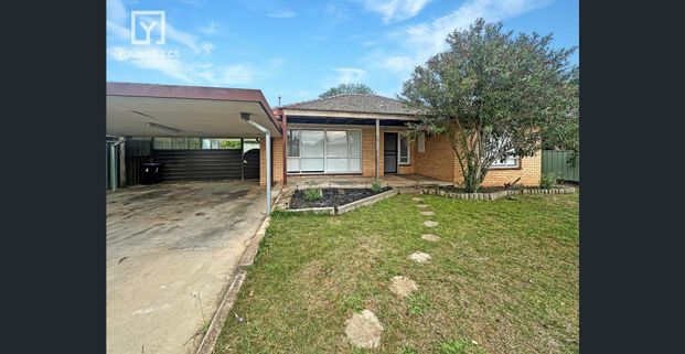 Fresh & Secure 3-Bedroom Home close to GV Health! - Photo 1