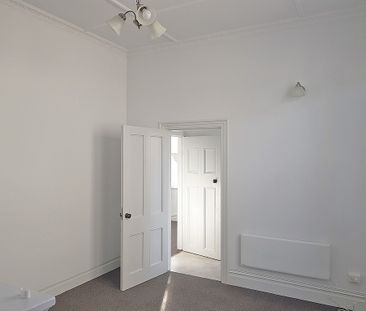 b/20 Te Wharepouri Street, Berhampore Wellington 6023 - Photo 3