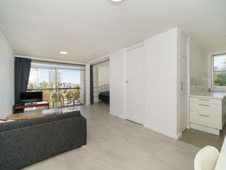 22/38-42 Waterloo Crescent, East Perth - Photo 4
