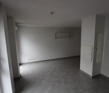 Location Appartement 2 pièces 31m² NANTES 44100 - Photo 2