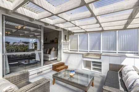 2 Bed + Studio North New Brighton Bungalow - Photo 5