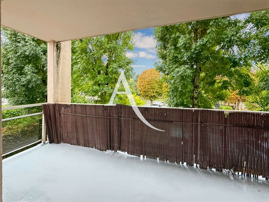 Location appartement 1 pièce, 31.89m², Bois-d'Arcy - Photo 1