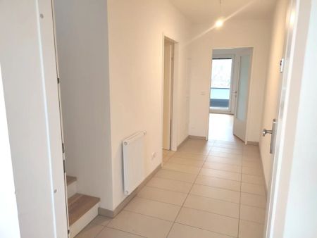 Wunderbar ruhige Dachgeschosswohnung am Auberg - Photo 4