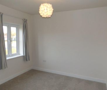 2 BED Bungalow To rent - Photo 4