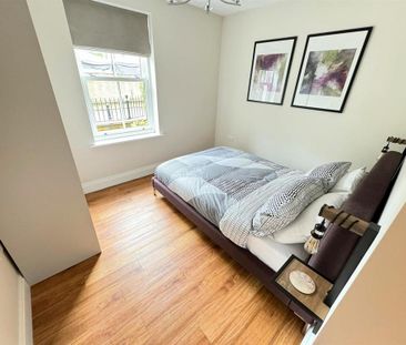 2 bedroom apartment to rent - Photo 4