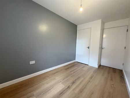 Poulton Road, Wallasey - Photo 4