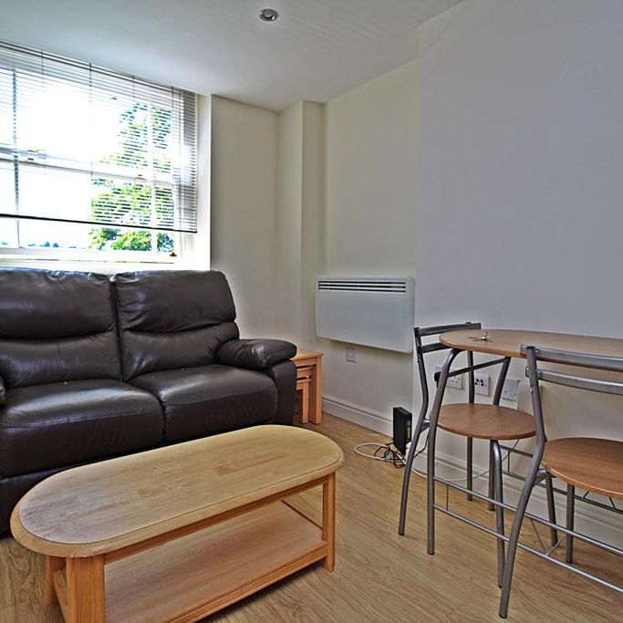 2 bedroom flat to rent - Photo 1