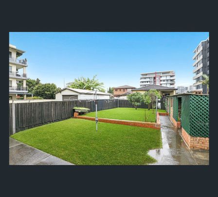 8 Hannah Close, Figtree, NSW 2525 - Photo 1