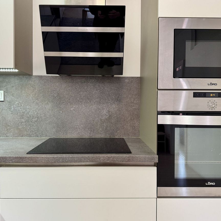Pronájem bytu 2+kk 50 m² - Photo 1