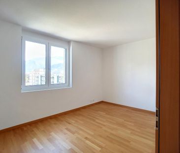 Sion, appartement récent de 2.5 pces dans le quartier des Potences - Photo 2