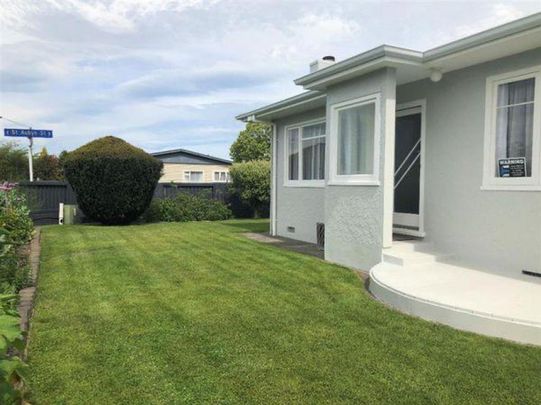 Cosy 3 bedroom family home in Parkvale - Photo 1