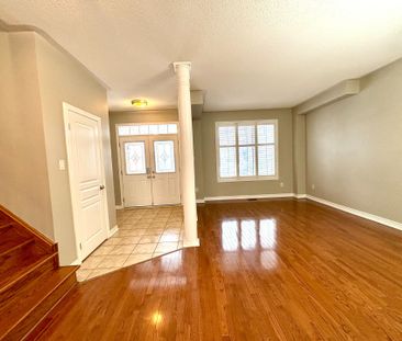 For Lease - 15 Braehead Drive, Richmond Hill, Ontario - Photo 1