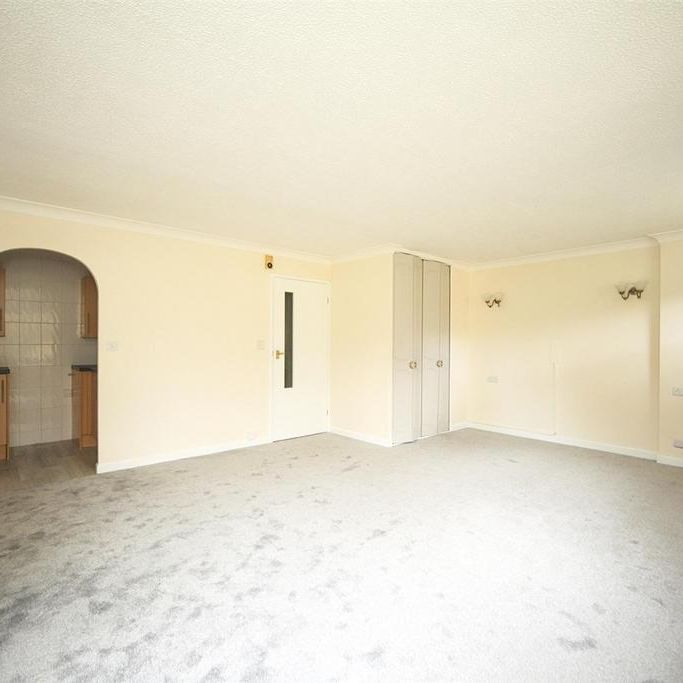 1 bedroom retirement property to rent - Photo 1