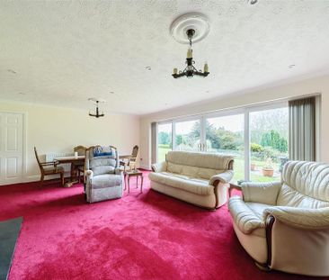 3 bedroom bungalow to rent - Photo 1