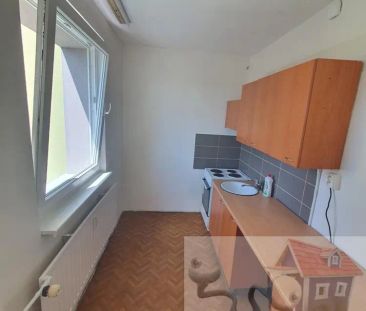 Pronájem 1+1 Česká Lípa, centrum města. Dlouhodobý pronájem - Photo 1
