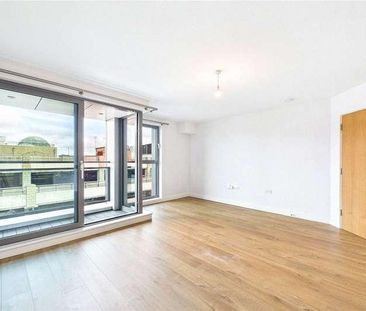 Cromwell Road, Redhill, Surrey, RH1 - Photo 5