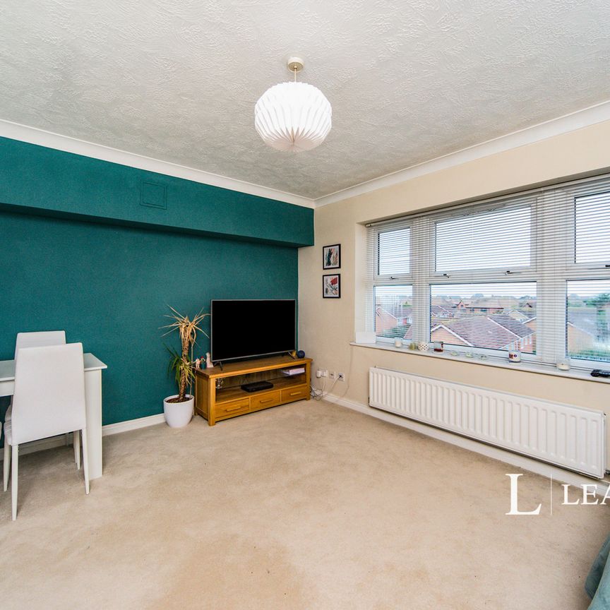 2 bedroom apartment to rent Salvador Close, BN23 - Photo 1