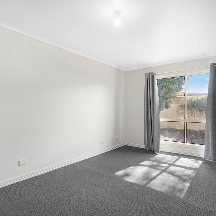 Unit 2/120 Albert Street, Sebastopol - Photo 1