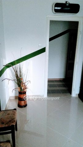 belváros, Veszprém, 8420, Zirc - Photo 3