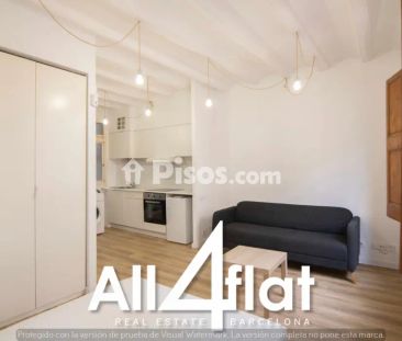 Estudio en alquiler en Carrer de la Lluna - Foto 4