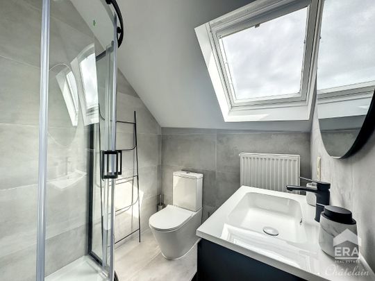 Gemeubileerd duplex met 3 slaapkamers te huur in Elsene - Photo 1