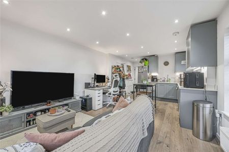 A brand newly developed ground floor one bedroom apartment. - Photo 2