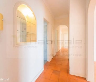 Cascais E Estoril, Lisbon - Photo 1