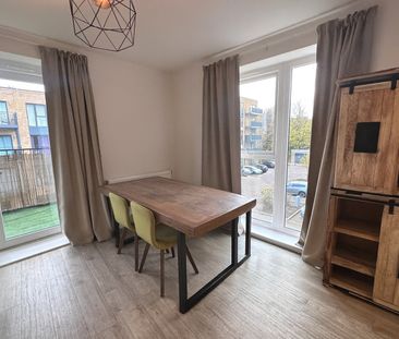 2 Bed Flat, Kington House, SE7 - Photo 3