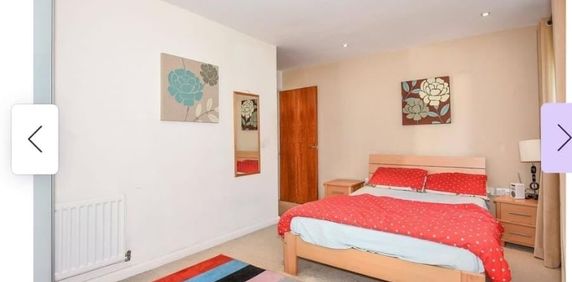 2 Bed Flat, Aveley House, RG1 - Photo 2