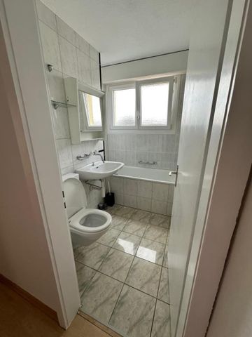 "Top attraktive, aufgefrischte 3.5-Zimmerwohnung!" - Foto 3