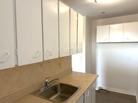 For Lease - 357 Wilson Road Unit# 219, Oshawa, Ontario - Photo 5