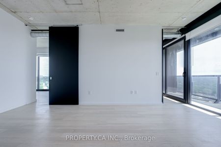 River City III Lofts - Photo 3