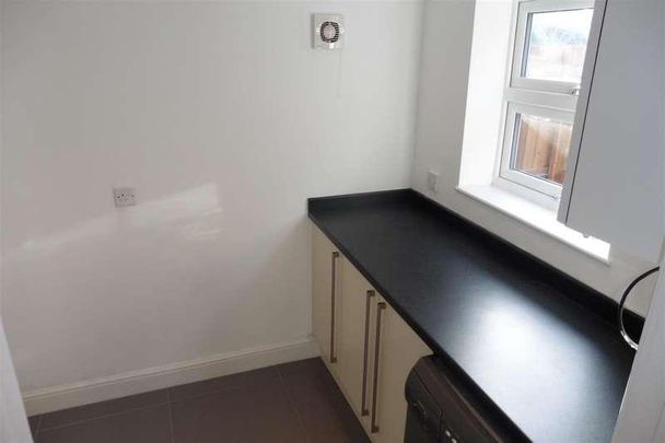 Milton Street, Higham Ferrers, Northants, NN10 - Photo 1