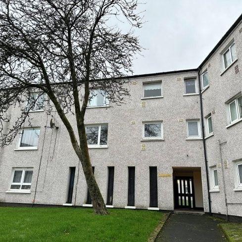 Tarbolton Road, Cumbernauld - Photo 1