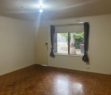 Easy access to freeway - Photo 1