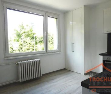 PRONÁJEM BYTU 1+1, Třebeš – Hradec Králové - Fotografie 1