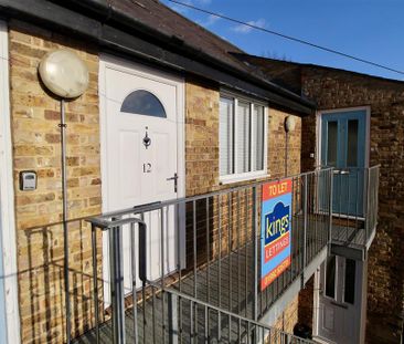 1 bedroom apartment to rent - Photo 5